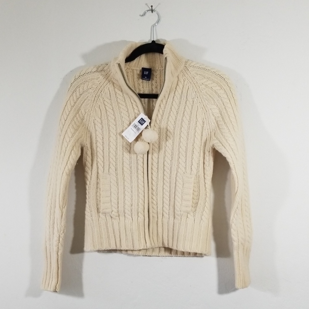 GAP Long Sleeve Front Zippered Cable Knit Sweater